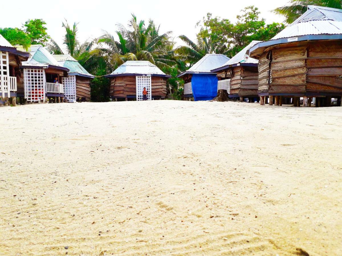 Vacation Beach Fales Hotel Manase Exterior photo